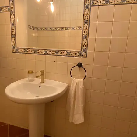 Gæstehus Room In House - Vibrant Stay In Old Town *