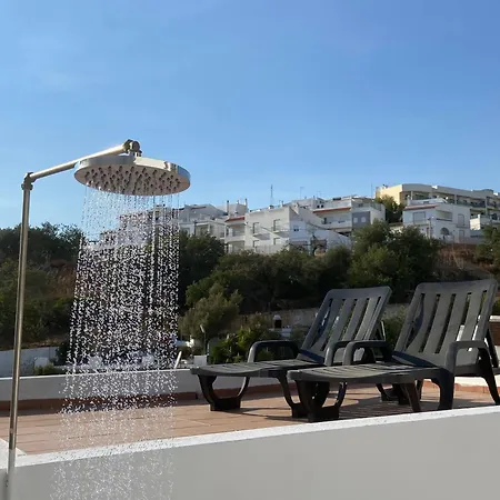 Room In House - Vibrant Stay In Old Town Αλμπουφέιρα